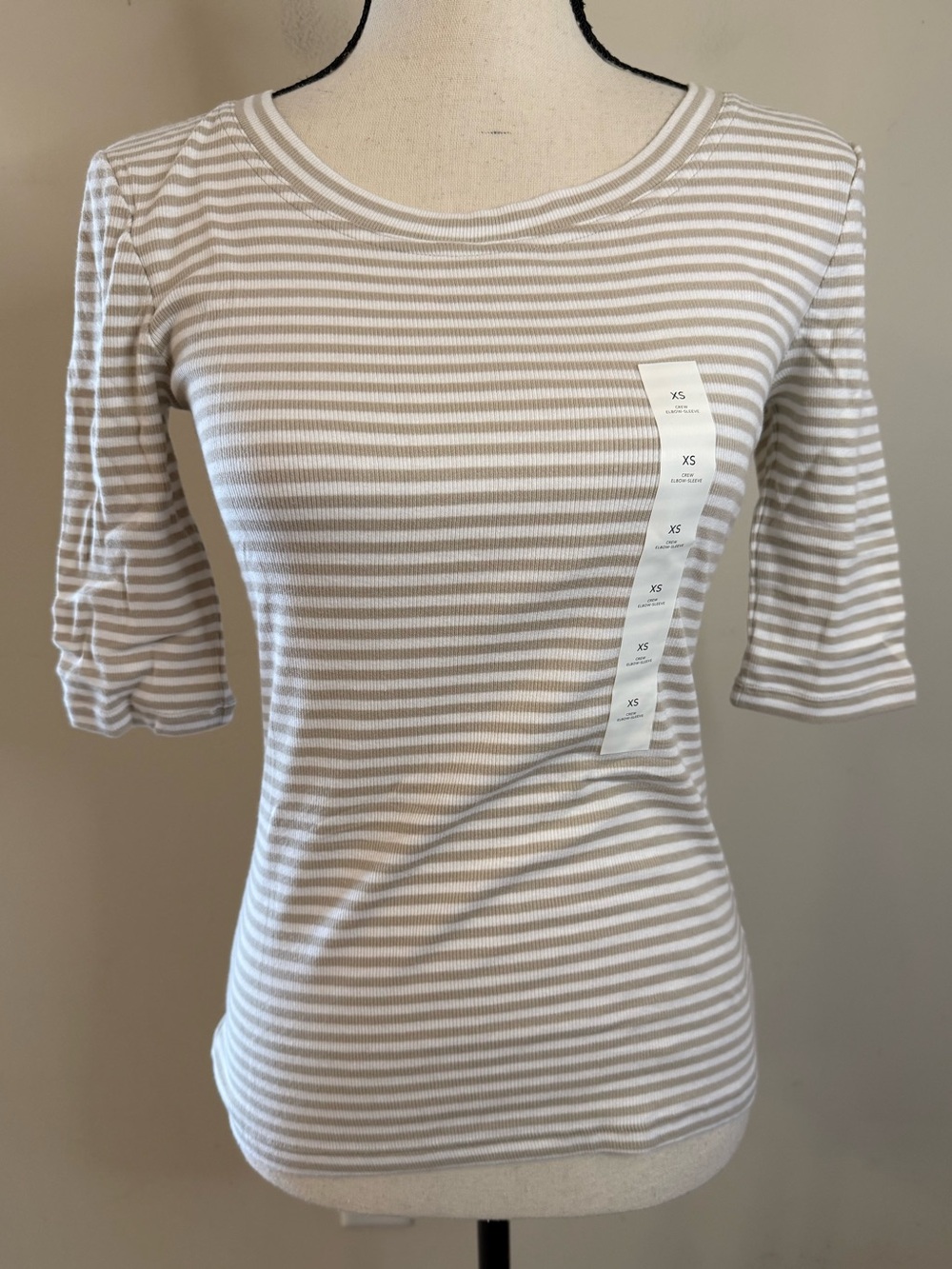 Banana Republic Factory tan white striped ribbed top elbow length SZ XS